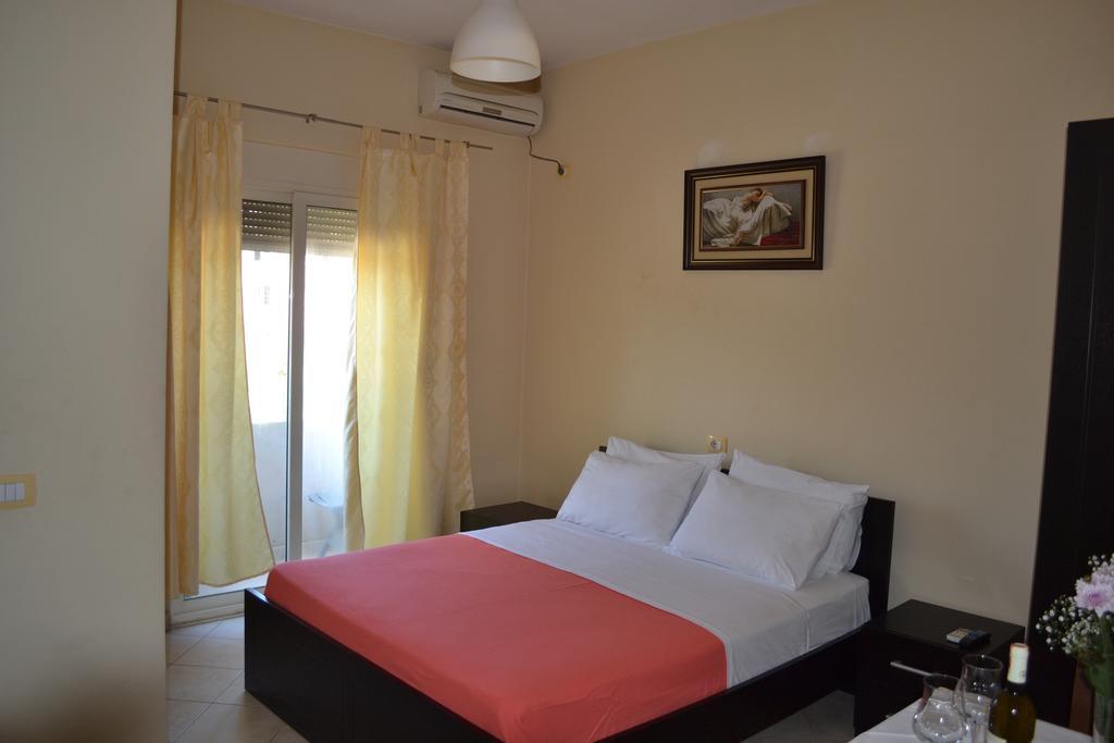 Hotel 4 Stinet Vlorë 외부 사진