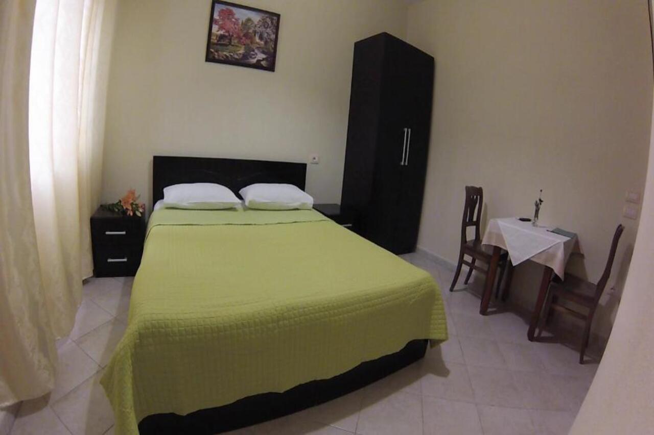 Hotel 4 Stinet Vlorë 외부 사진