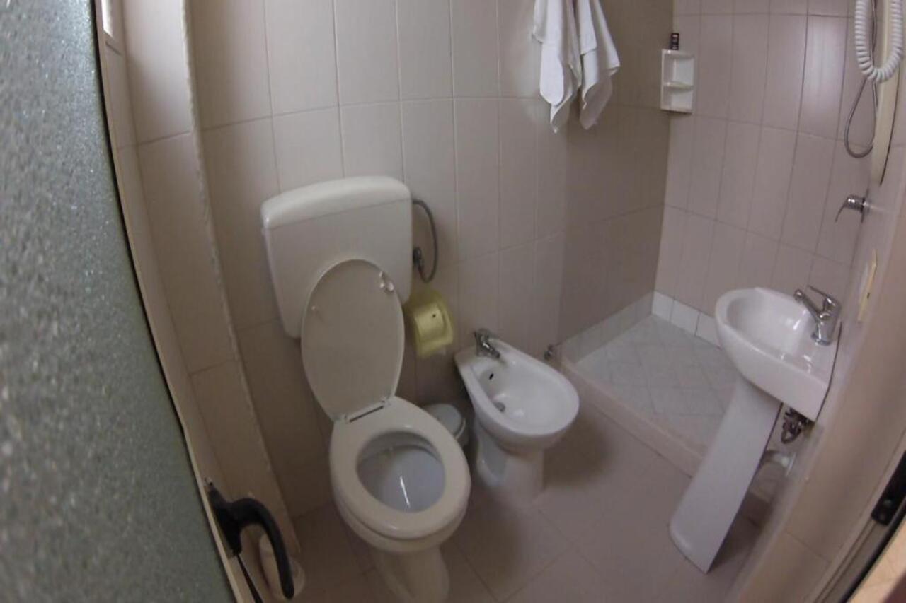 Hotel 4 Stinet Vlorë 외부 사진