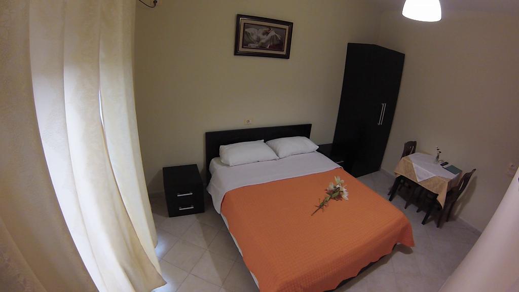 Hotel 4 Stinet Vlorë 외부 사진