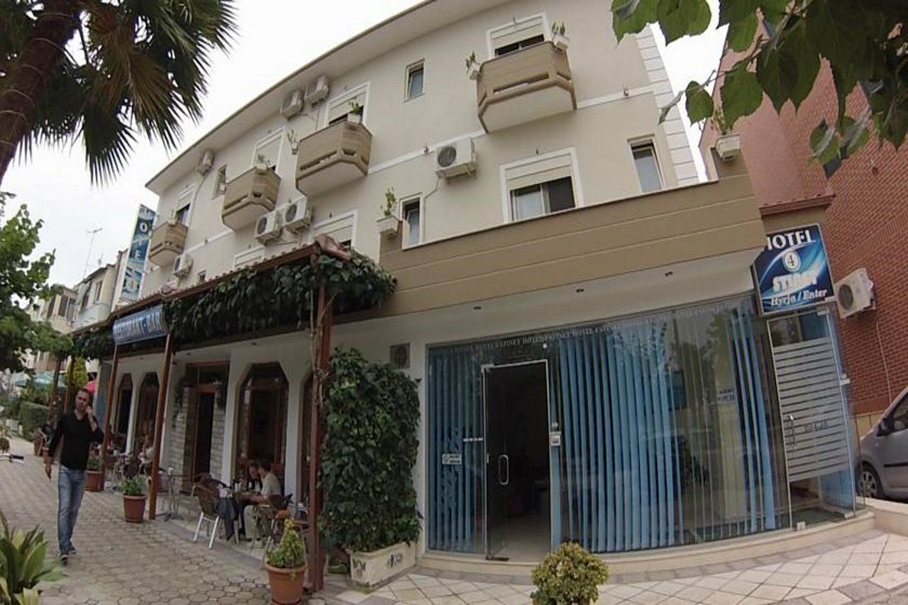 Hotel 4 Stinet Vlorë 외부 사진